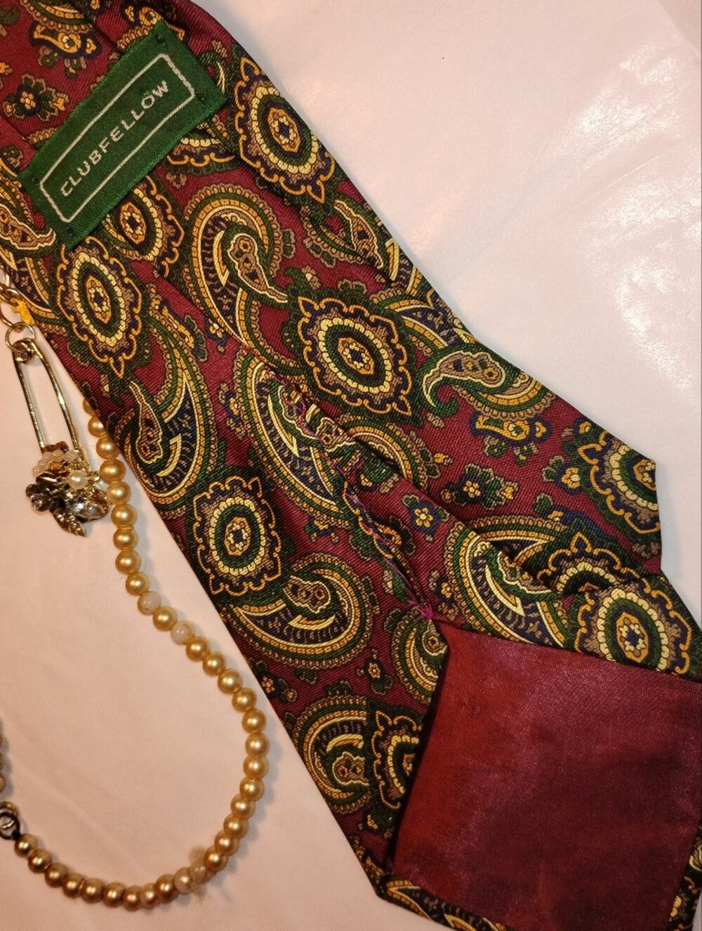 One Of A Kind Woman's Necktie. Vintage Accessories. Hand Designed. - Picture 7 of 11
